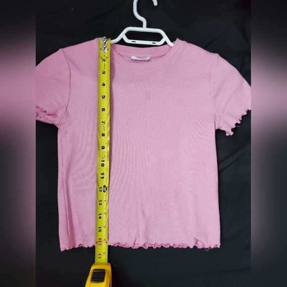 Ardene women's round neck pink crop top small size - Picture 3 of 5